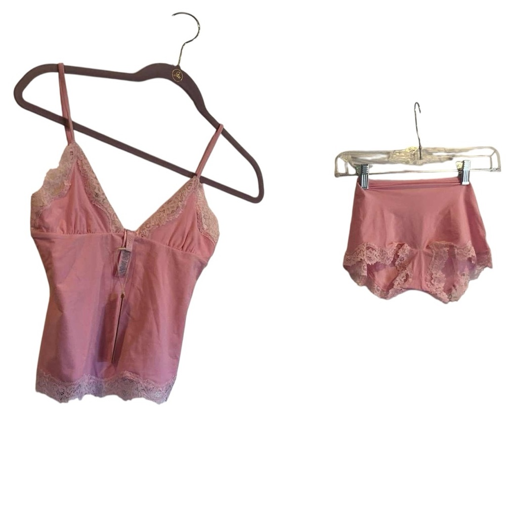 SKIMS Dusty Pink Lace-Trim Athletic Shorts